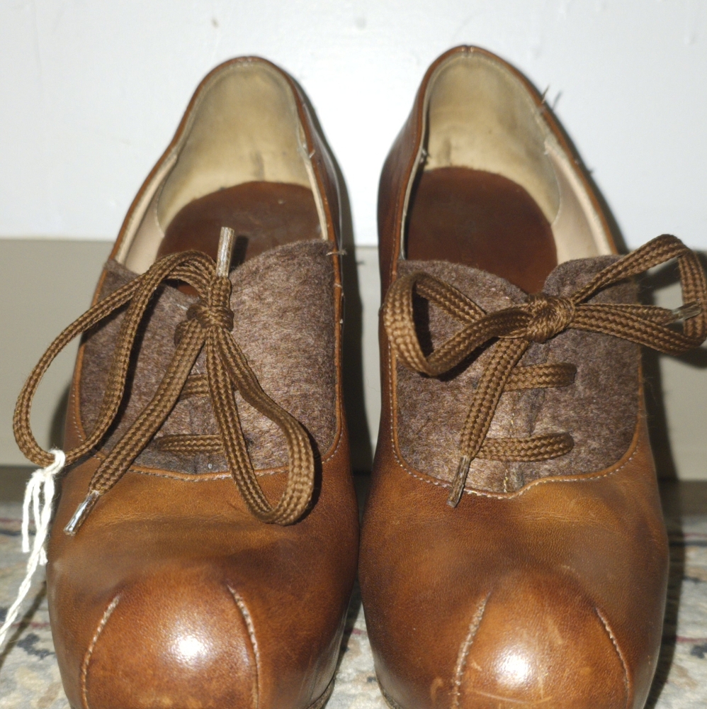 Vivienne Westwood Brown Leather Oxford Shoes with Brogue Detailing